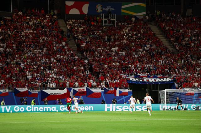 博鱼体育-【欧洲杯】将门虎子！孔塞桑绝杀，葡萄牙2比1捷克