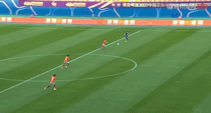 1635066836221025046.gif 于汉超11.gif