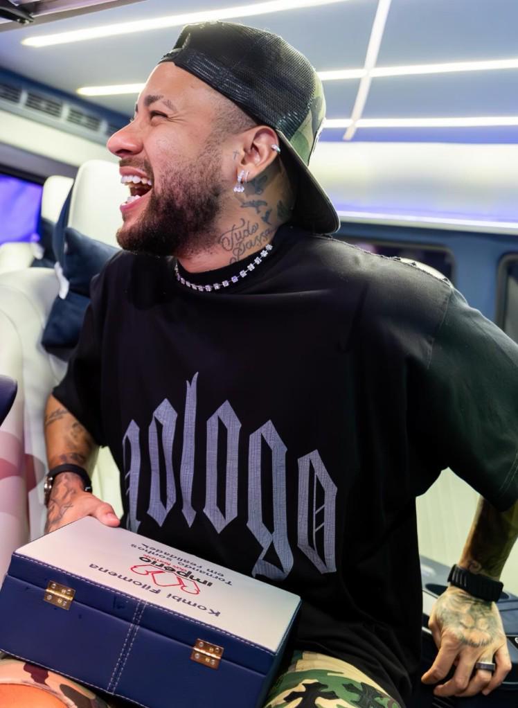 博鱼APP-内马尔发表34岁生日感言：17年追梦，17年圆梦